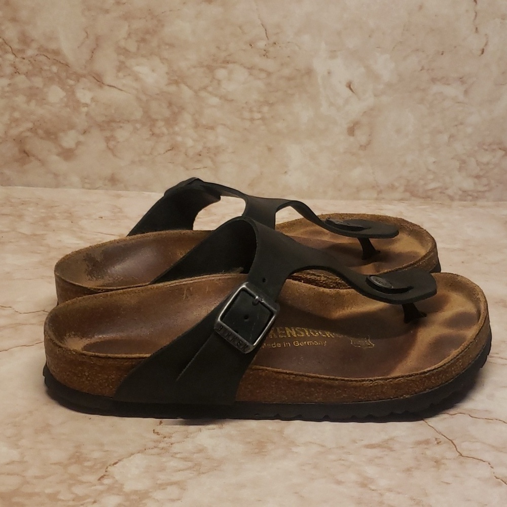 Birkenstock black Giseh toe hook woman sandals size 36(5) - Picture 2 of 8